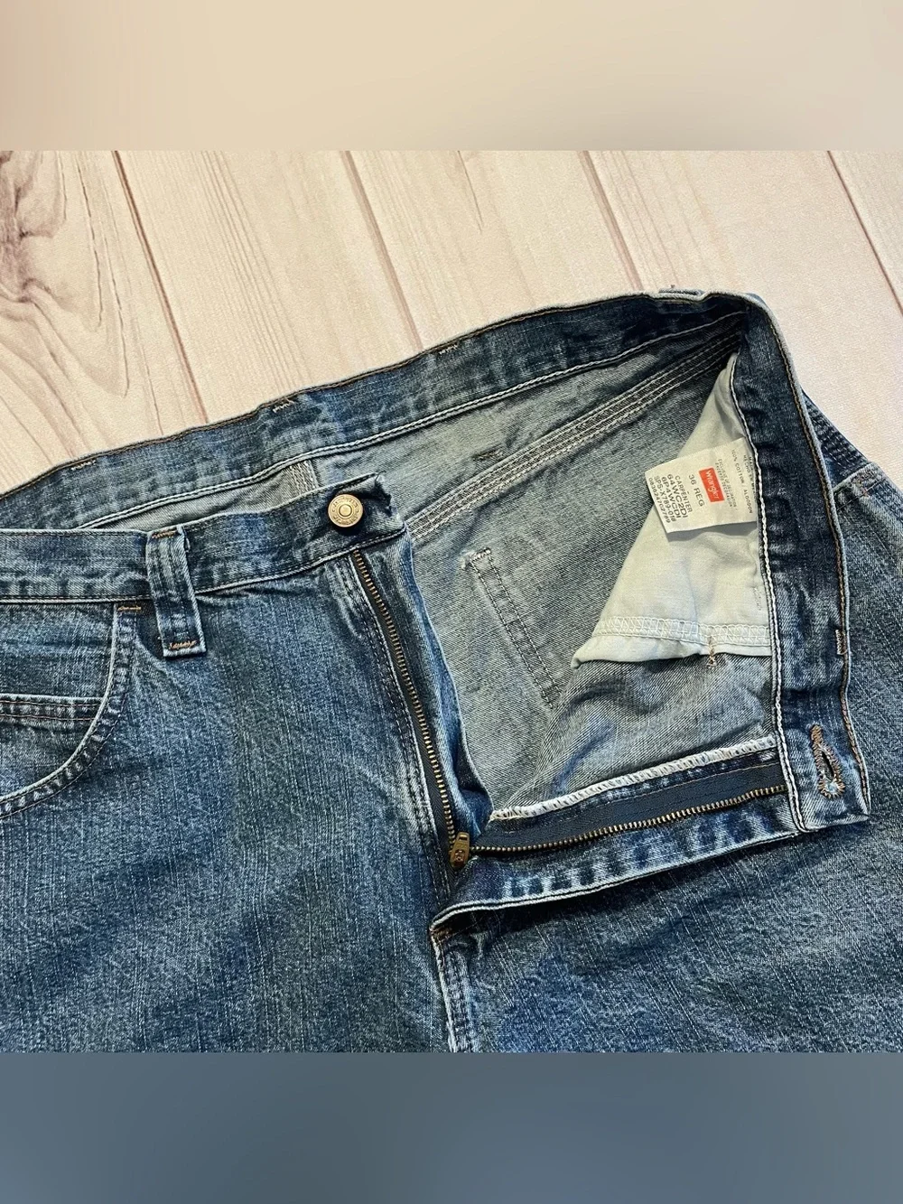 Vintage y2k Wrangler Denim Shorts Mens 36 Blue Carpenter Utility Relaxed Casual